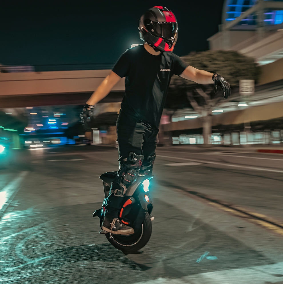 INMOTION V12S | Shine Bright. Move Different - INMOTION
