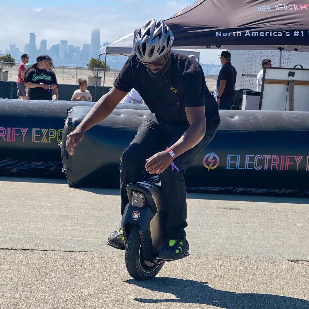 Inmotion Riding INMOTION V12S | Built for Powerful, Comfortable City Riding - INMOTION